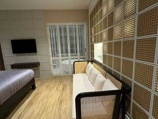 À louer et à vendre 4 chambres maison à Bang Lamung, Chonburi