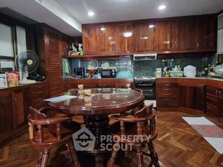 Condo en venta de 2 habitaciones en Bang Phlat, Bangkok