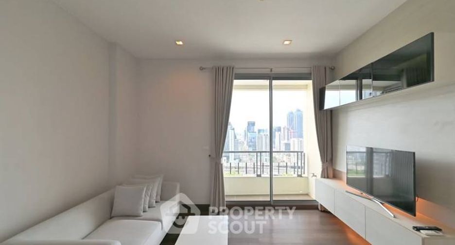 For sale 1 bed condo in Watthana, Bangkok