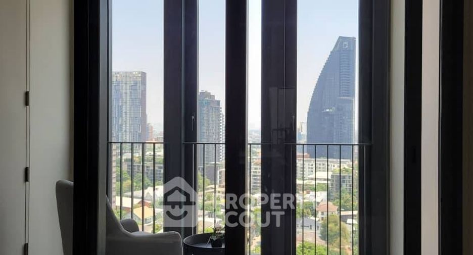 For sale 1 bed condo in Khlong Toei, Bangkok