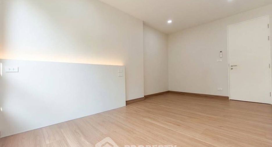 Продажа 1 кровать кондо в Кхлонг Тоеи, Бангкок