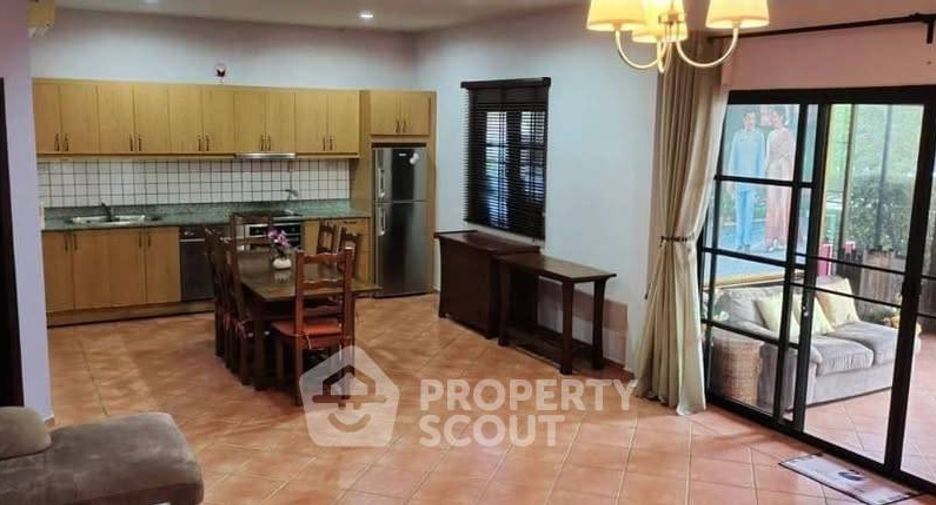 À vendre 3 chambres maison à Mueang Chon Buri, Chonburi