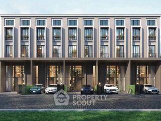 For sale 5 ベッドルーム townhouse in Bang Khae, Bangkok
