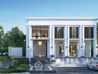 For sale 5 ベッドルーム townhouse in Bang Khae, Bangkok