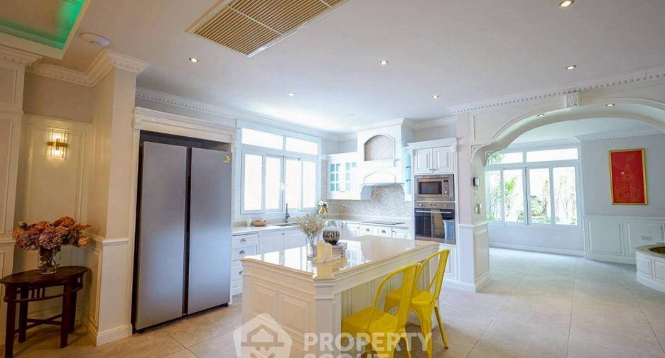 Villa zur Miete und zum Kauf mit 5 Zimmer in Bang Lamung, Chonburi