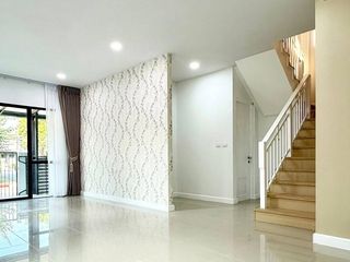 ขาย 4 ห้องนอน บ้านเดี่ยว ใน หนองแขม, กรุงเทพฯ