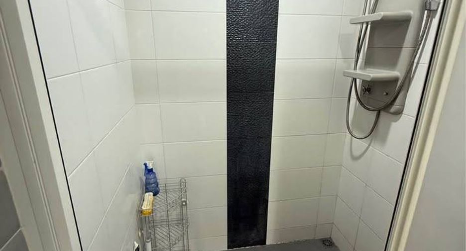 For sale 1 bed condo in Huai Khwang, Bangkok