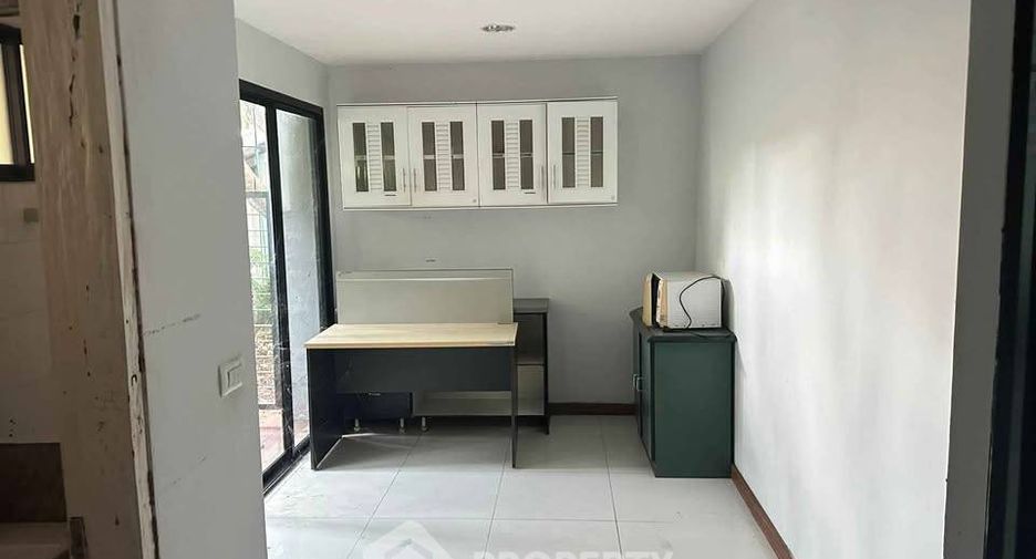 Condo en venta de 1 habitaciones en Wang Thonglang, Bangkok