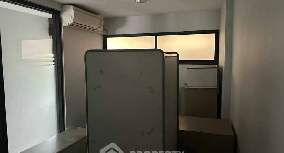 Condo en venta de 1 habitaciones en Wang Thonglang, Bangkok