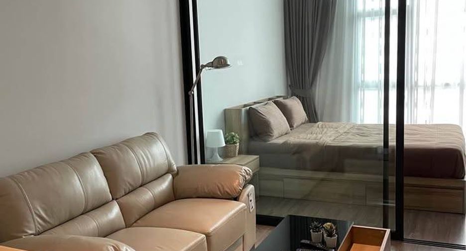 For sale 1 bed condo in Watthana, Bangkok