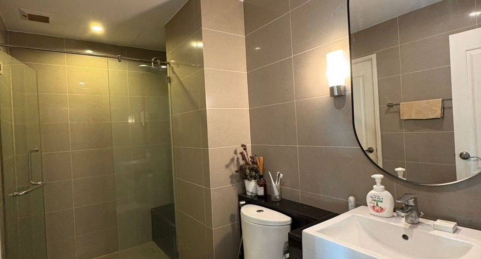For sale 1 bed condo in Huai Khwang, Bangkok