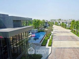 Продажа 4 спальни дом в Саи Маи, Бангкок