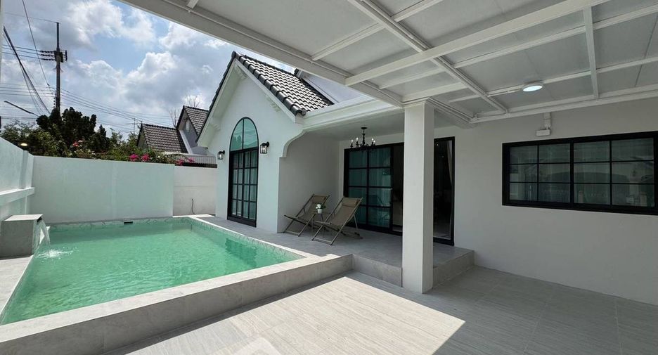 À vendre 4 chambres villa à East Pattaya, Pattaya