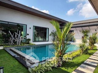Villa en venta de 4 habitaciones en Bang Lamung, Chonburi