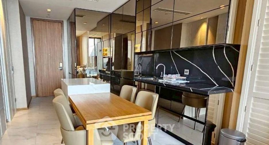 For sale 2 bedrooms condo in Khlong Toei, Bangkok