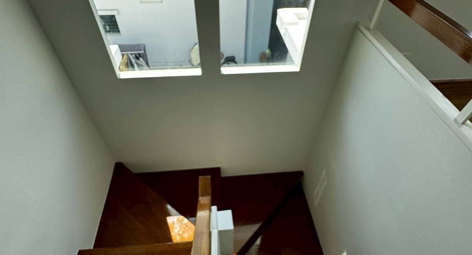 For sale 3 bedrooms house in Sai Mai, Bangkok