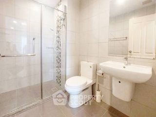 For sale 2 bedrooms condo in Thon Buri, Bangkok