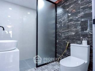 Villa zum Kauf mit 3 Zimmer in Bang Lamung, Chonburi
