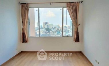 Продажа 1 кровать кондо в Кхлонг Сан, Бангкок