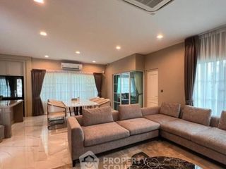 For rent and for sale 4 bedrooms house in Bang Khen, Bangkok