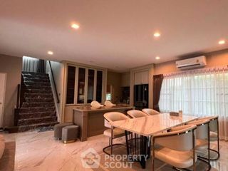 For rent and for sale 4 bedrooms house in Bang Khen, Bangkok