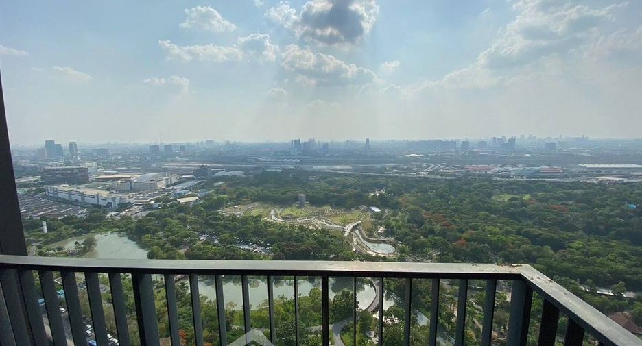 For sale 2 bedrooms condo in Chatuchak, Bangkok