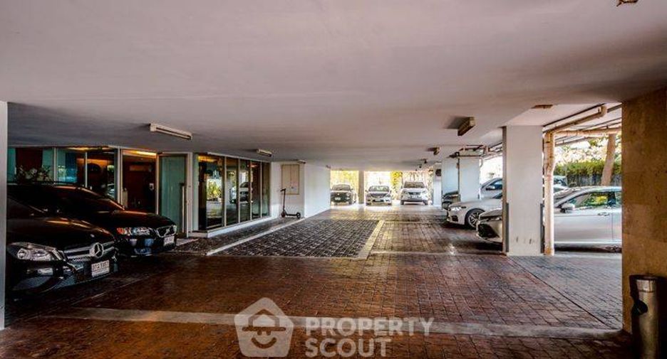 For sale 1 bed condo in Phaya Thai, Bangkok