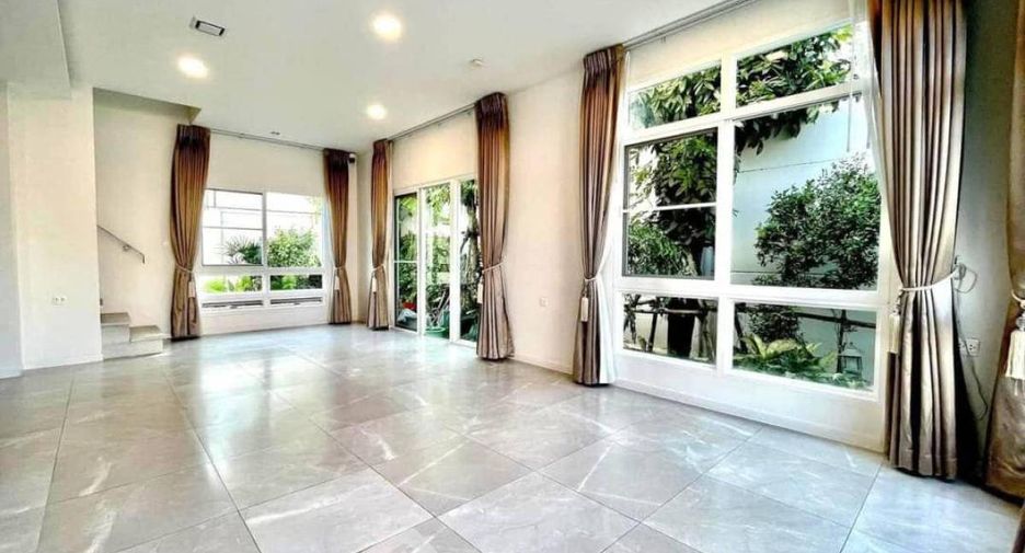 For rent and for sale 3 bedrooms house in Prawet, Bangkok