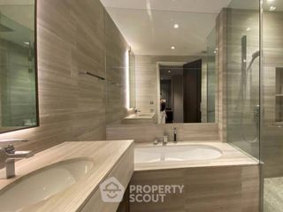 For sale 2 bedrooms condo in Khlong Toei, Bangkok