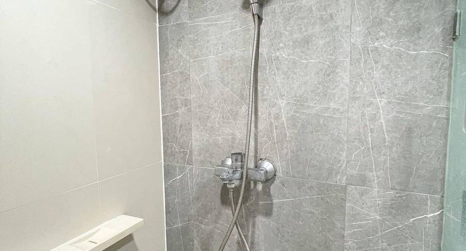 For sale 1 bed condo in Phaya Thai, Bangkok