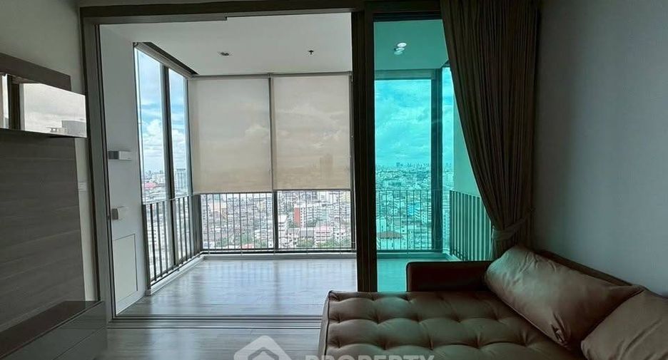 For sale 1 Beds condo in Khlong San, Bangkok