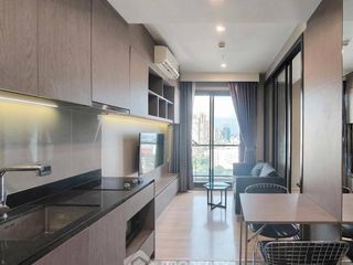 For sale 1 bed condo in Phaya Thai, Bangkok