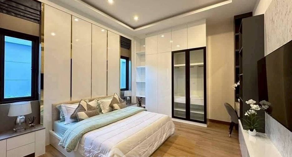 Villa zur Miete und zum Kauf mit 5 Zimmer in East Pattaya, Pattaya