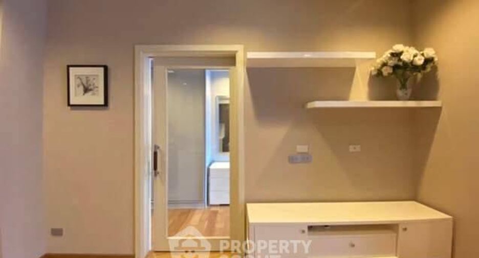 À vendre 1 chambre condo à Khlong Toei, Bangkok