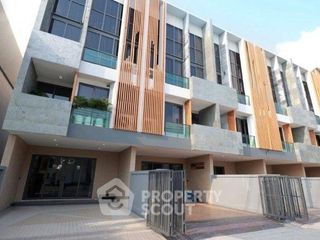 出售 3 卧室 联排别墅 在 Prawet, 曼谷