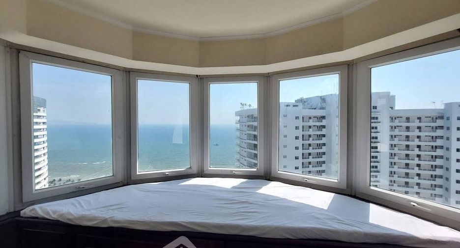 For sale 2 bedrooms condo in Pratumnak, Pattaya