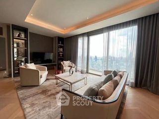For rent and for sale 6 bedrooms condo in Khlong San, Bangkok