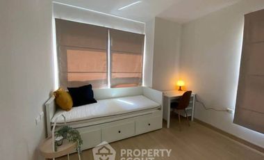 À vendre 2 chambres condo à Huai Khwang, Bangkok