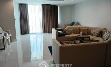 Condo en venta de 3 habitaciones en Sattahip, Chonburi