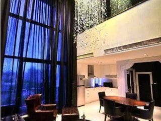 For rent and for sale 2 bedrooms condo in Khlong Toei, Bangkok