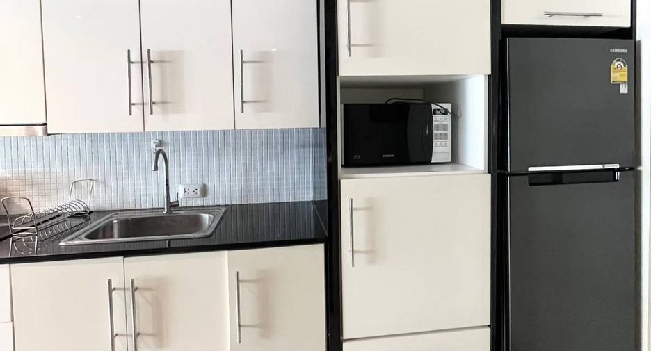 For sale 1 bed condo in Pratumnak, Pattaya
