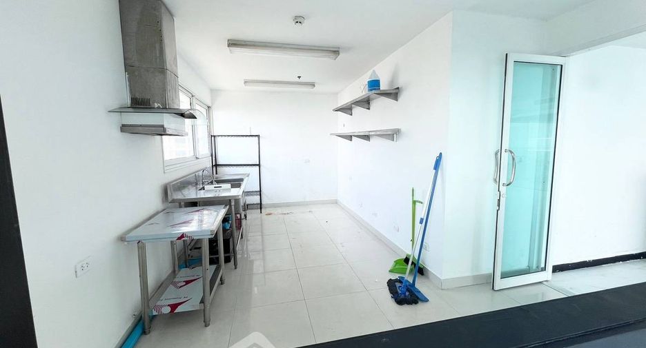 Condo en venta de 1 habitaciones en Pratumnak, Pattaya