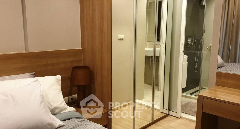 For sale 1 bed condo in Sathon, Bangkok