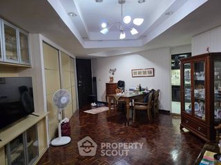 À vendre 4 chambres condo à Watthana, Bangkok