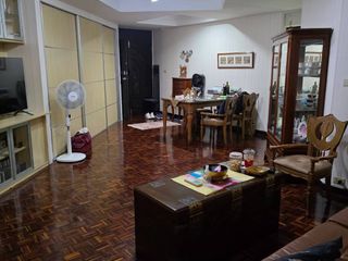 À vendre 4 chambres condo à Watthana, Bangkok