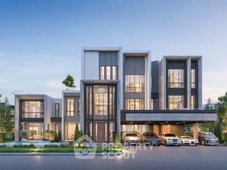For sale 5 bedrooms house in Saphan Sung, Bangkok