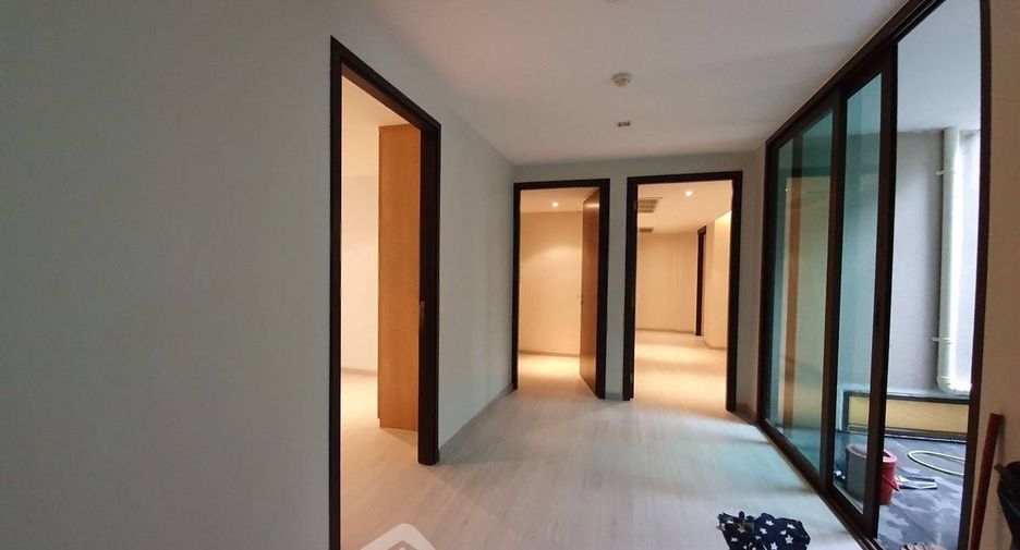 For rent and for sale 3 bedrooms condo in Yan Nawa, Bangkok