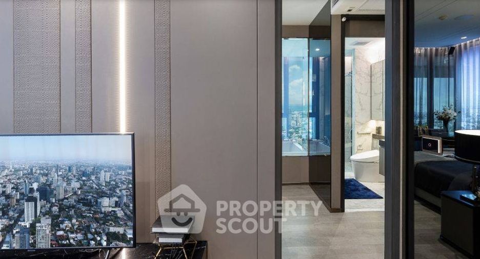 For sale 2 bedrooms condo in Khlong Toei, Bangkok