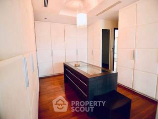 À vendre 5 chambres maison à Bang Kapi, Bangkok