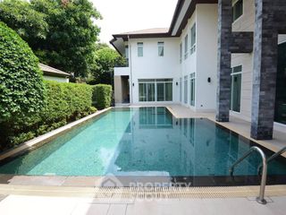 À vendre 5 chambres maison à Bang Kapi, Bangkok